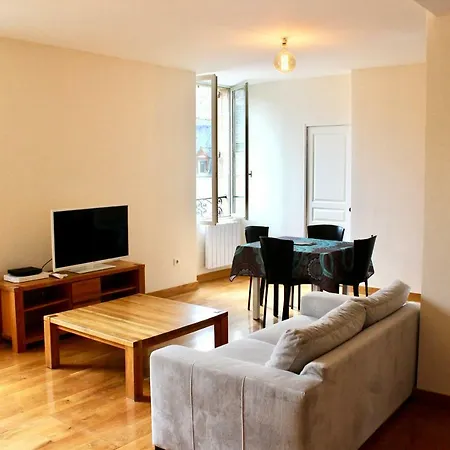 Apartment Un Joli Pied A Terre Montignac-Lascaux