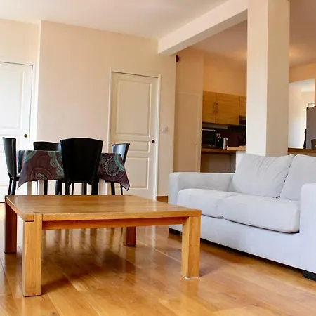 Un Joli Pied A Terre Apartment Montignac-Lascaux