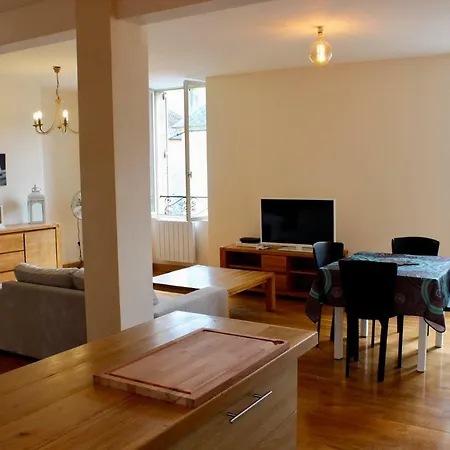 Apartment Un Joli Pied A Terre *